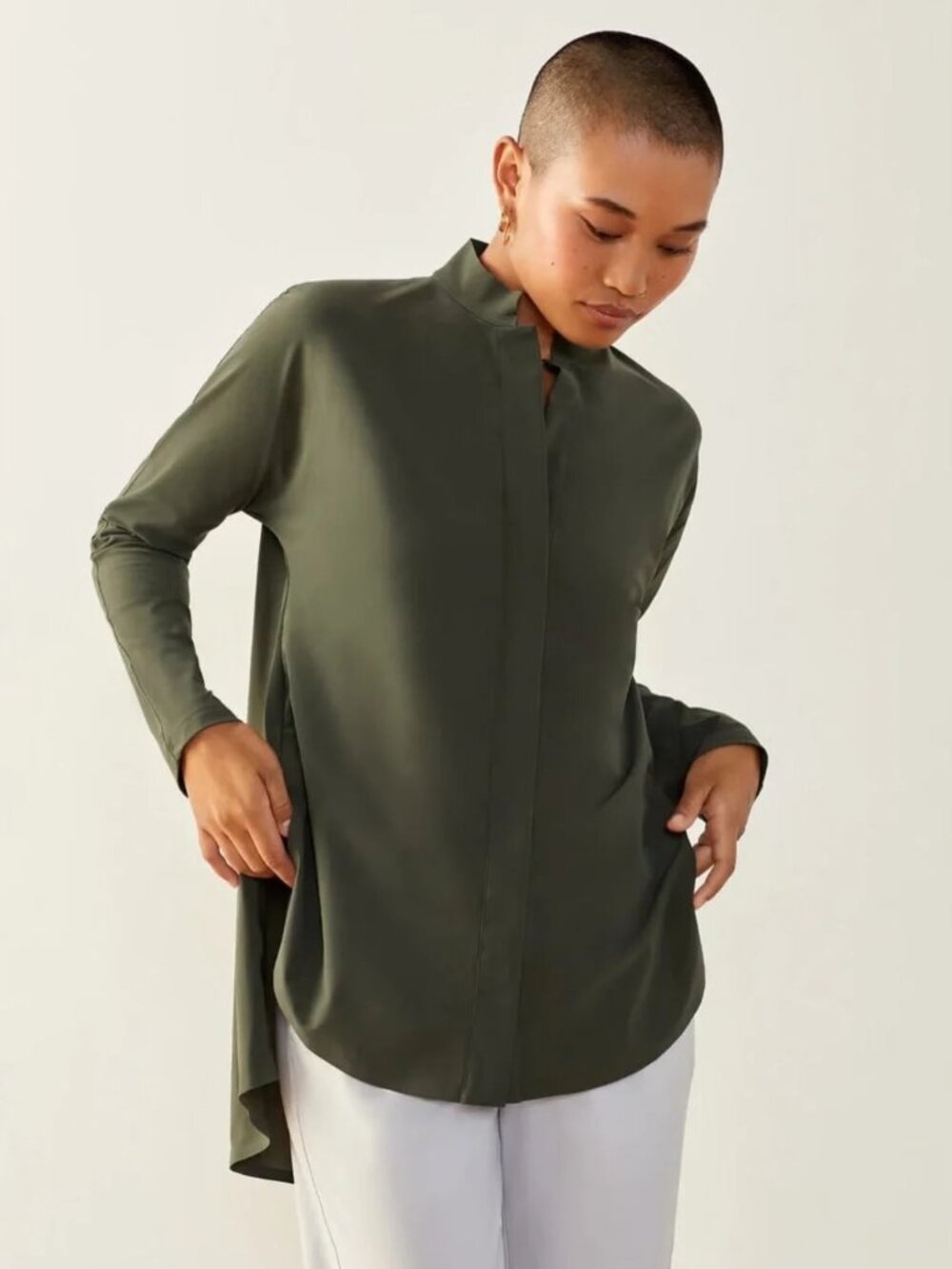 Aday Something Borrowed Shirt in Moss Green Size Small